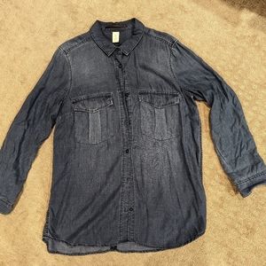 H&M Women's Denim Blue Shirt Size 10 Button Down Casual